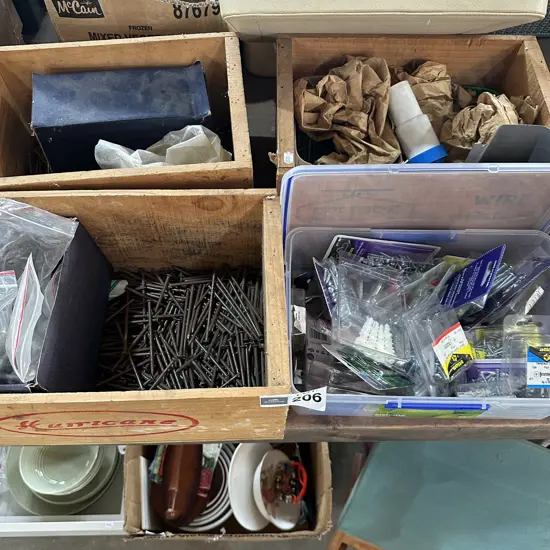 4  box hardware