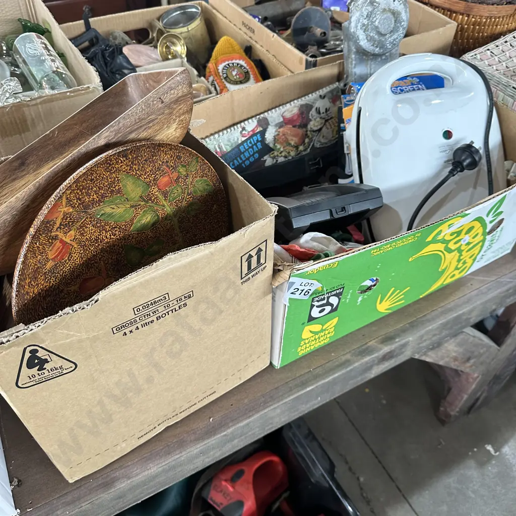 2 boxes asst. Image 1++