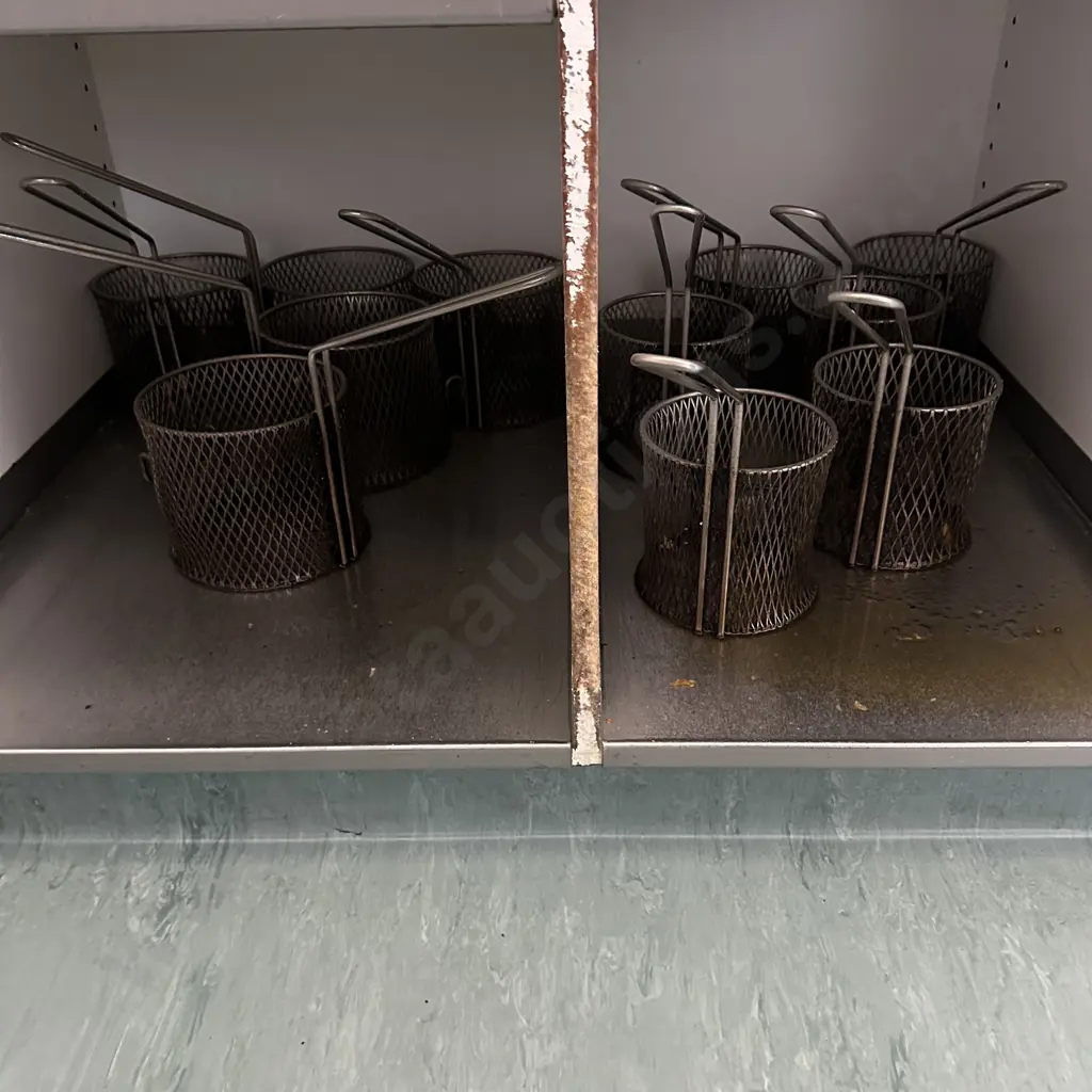 11 fry baskets Image 1++