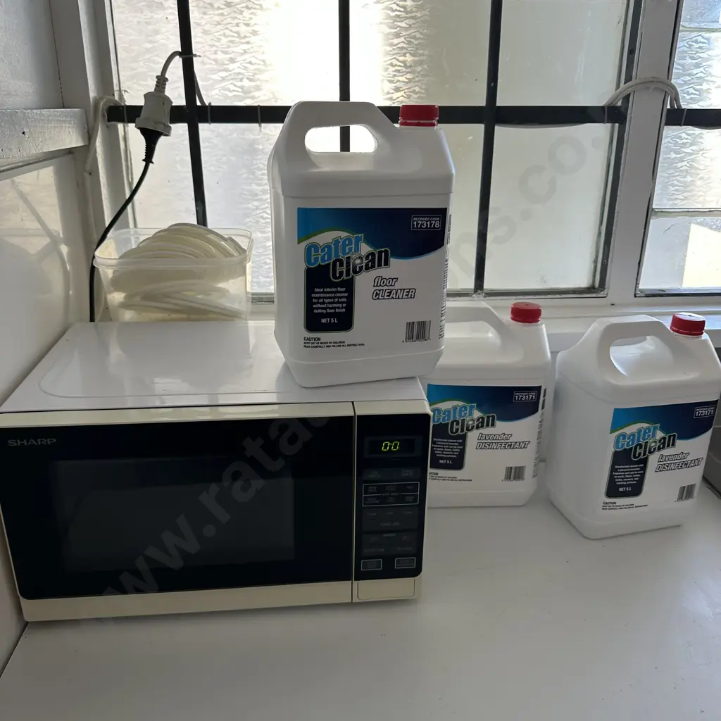 microwave and cleaning products Image 1++