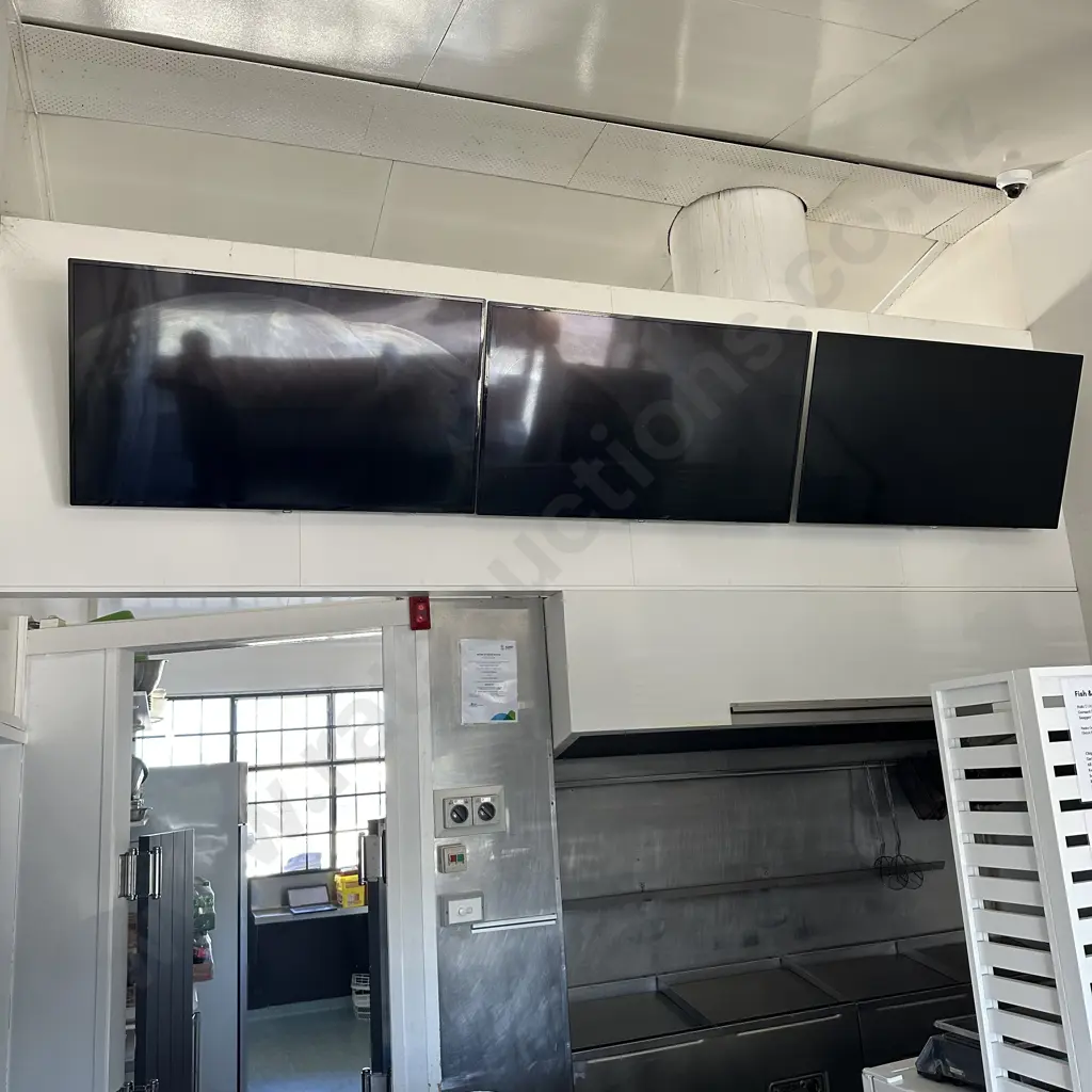 3 x large wall mounted TVs Image 1++