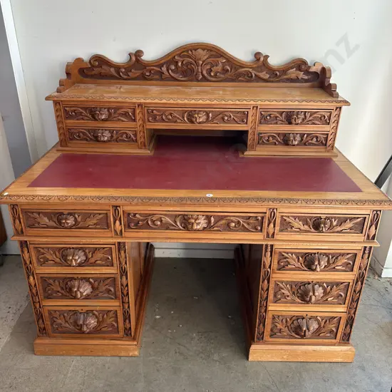 Early 1900s Kauri desk hand carved from the NZ school of Craft Movement. Provenance provided