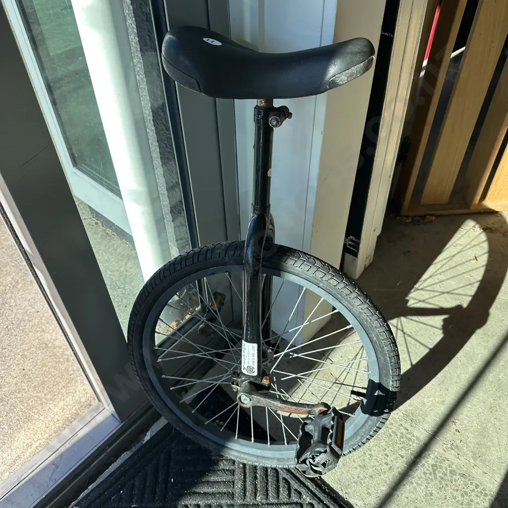 unicycle Image 1++