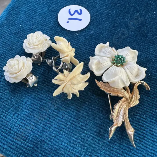 2 x sets Ivory earings & brooch