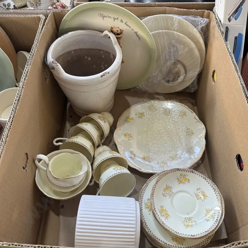 China dinnerware, high tea plates, planter etc. Image 1++
