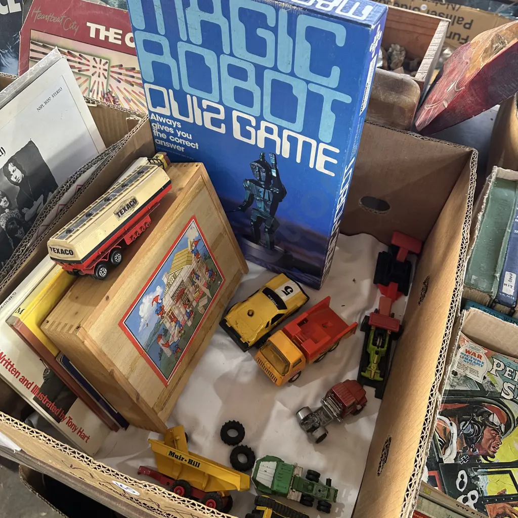 Magic Robot quiz game, Tonka toys and books etc. Image 1++