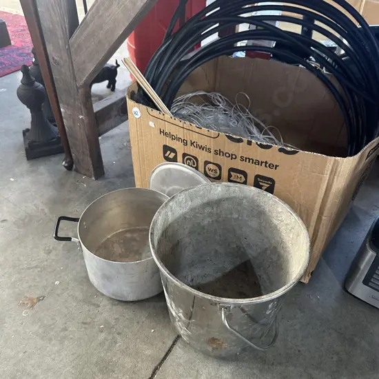 Box lot irrigation, s/s bucket, stock pot etc.