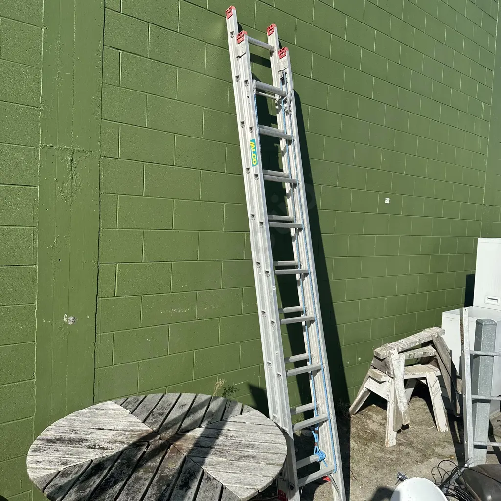 extension ladder Image 1++