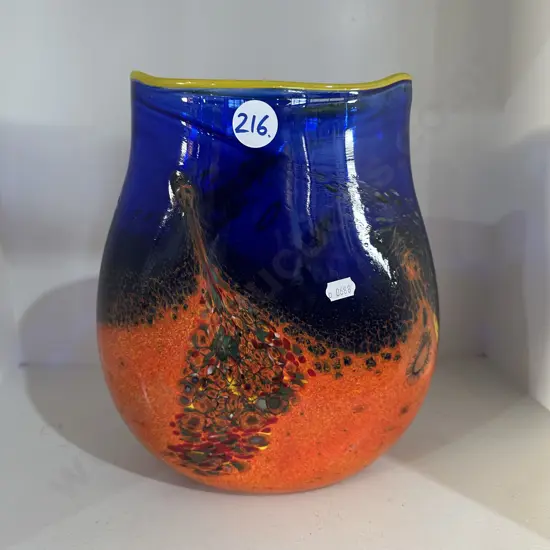 Eamonn Vereker art glass vase