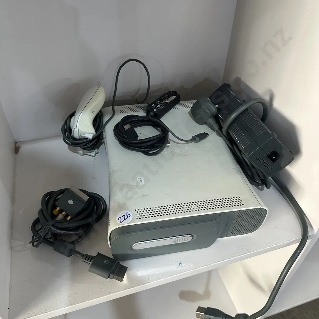 XBOX 360 English plug Image 1++