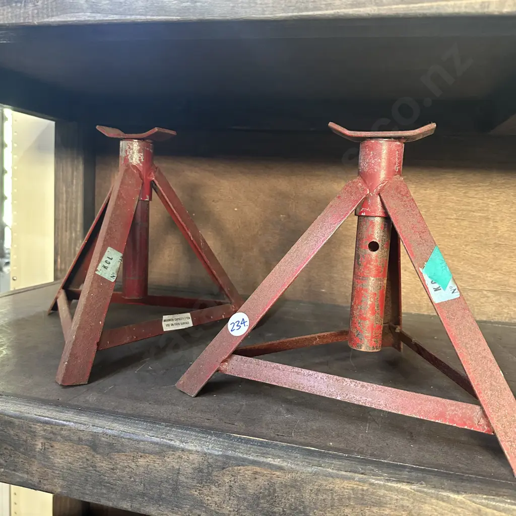 axle stands Image 1++
