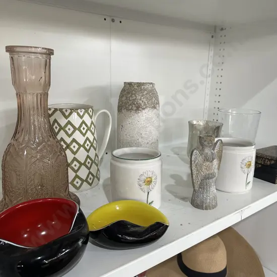 vintage glass vase, art glass etc