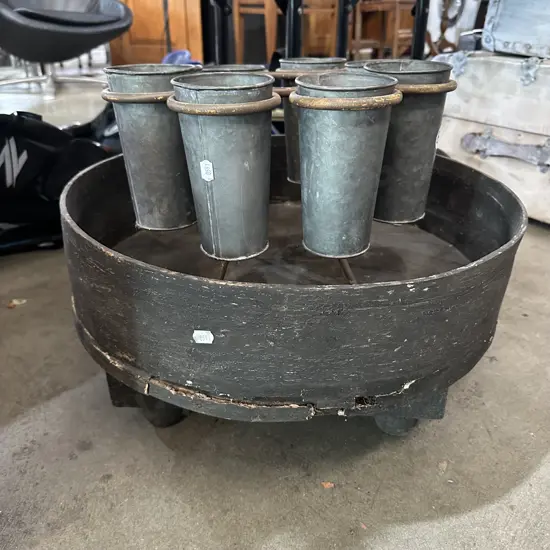 2 unusual planters