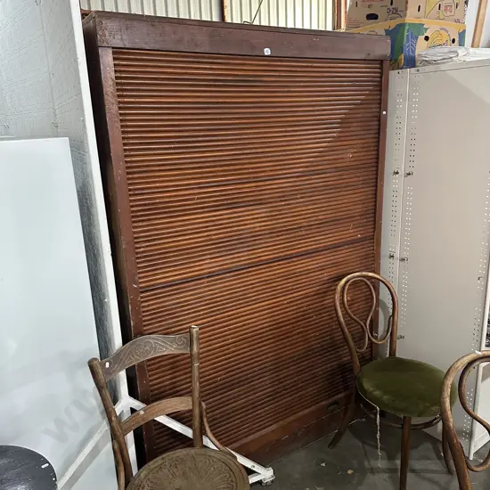colonial rolled front unit