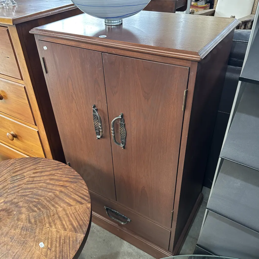 cabinet Image 1++