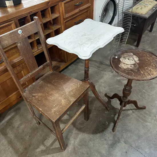 2 side tables and chair