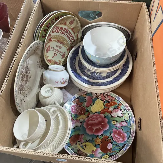 Box lot Blue Willow and Wedgewood plus vintage cheese plates etc.