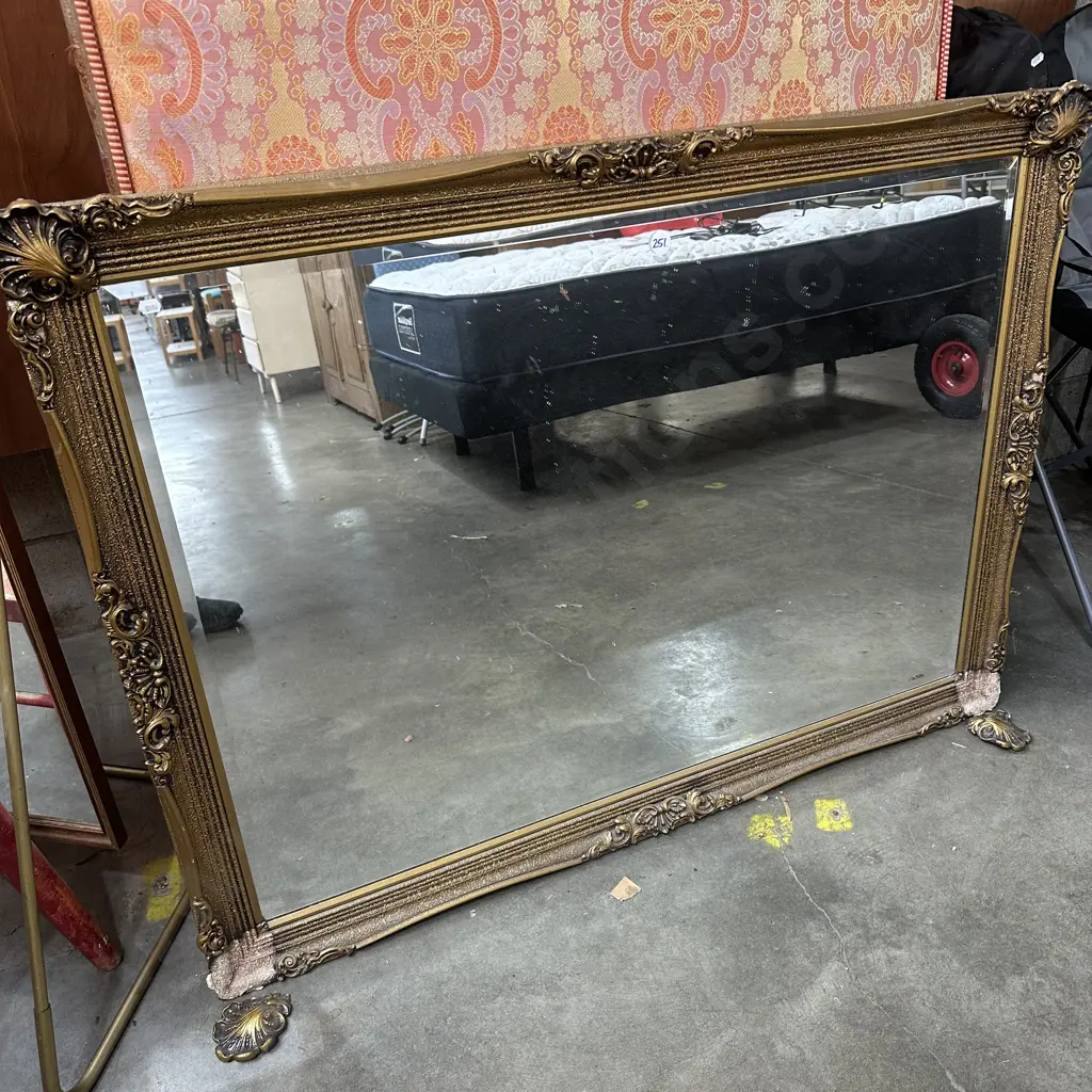 Guilt framed mirror with damage. Image 1++