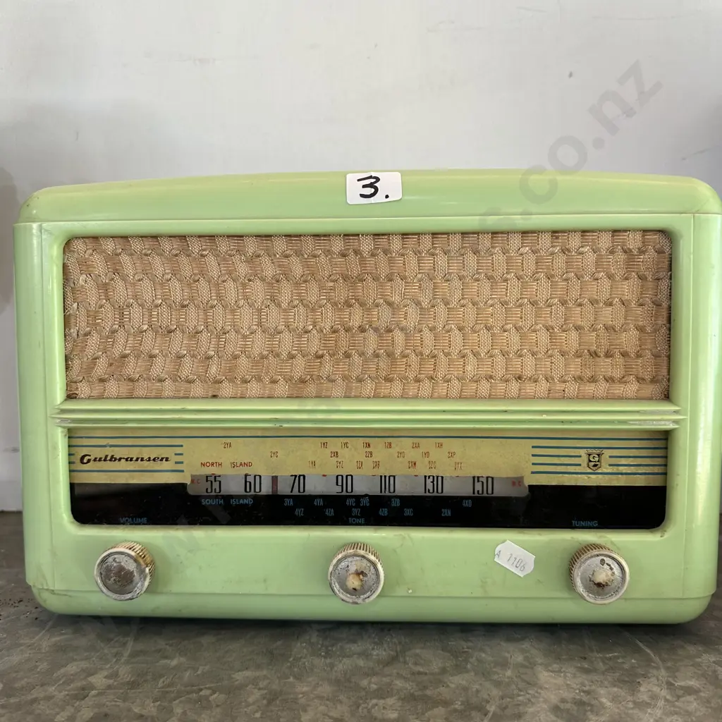 vintage Gulbransen mantle radio Image 1++
