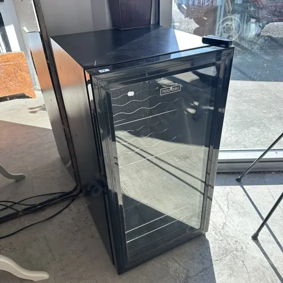 wine chiller fridge