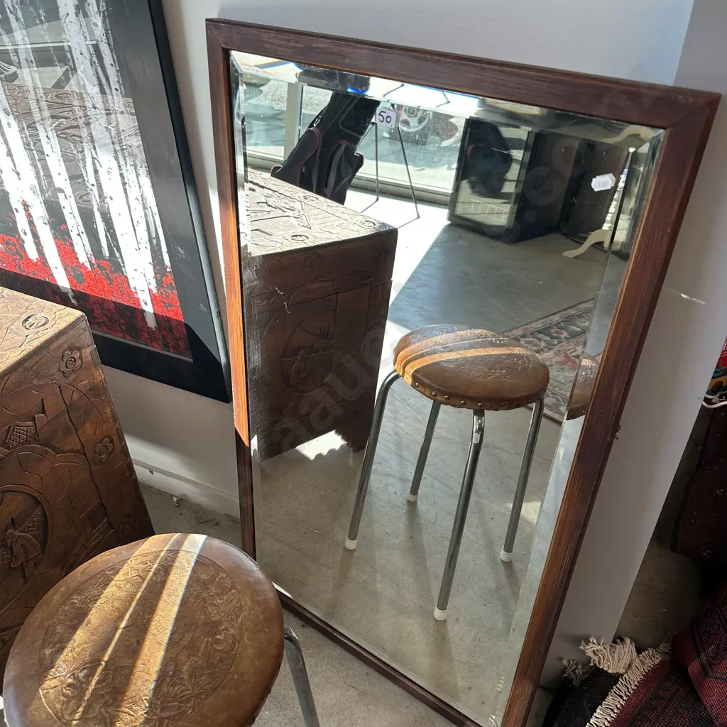 wooden frame bevelled mirror 970 x 560 Image 1++