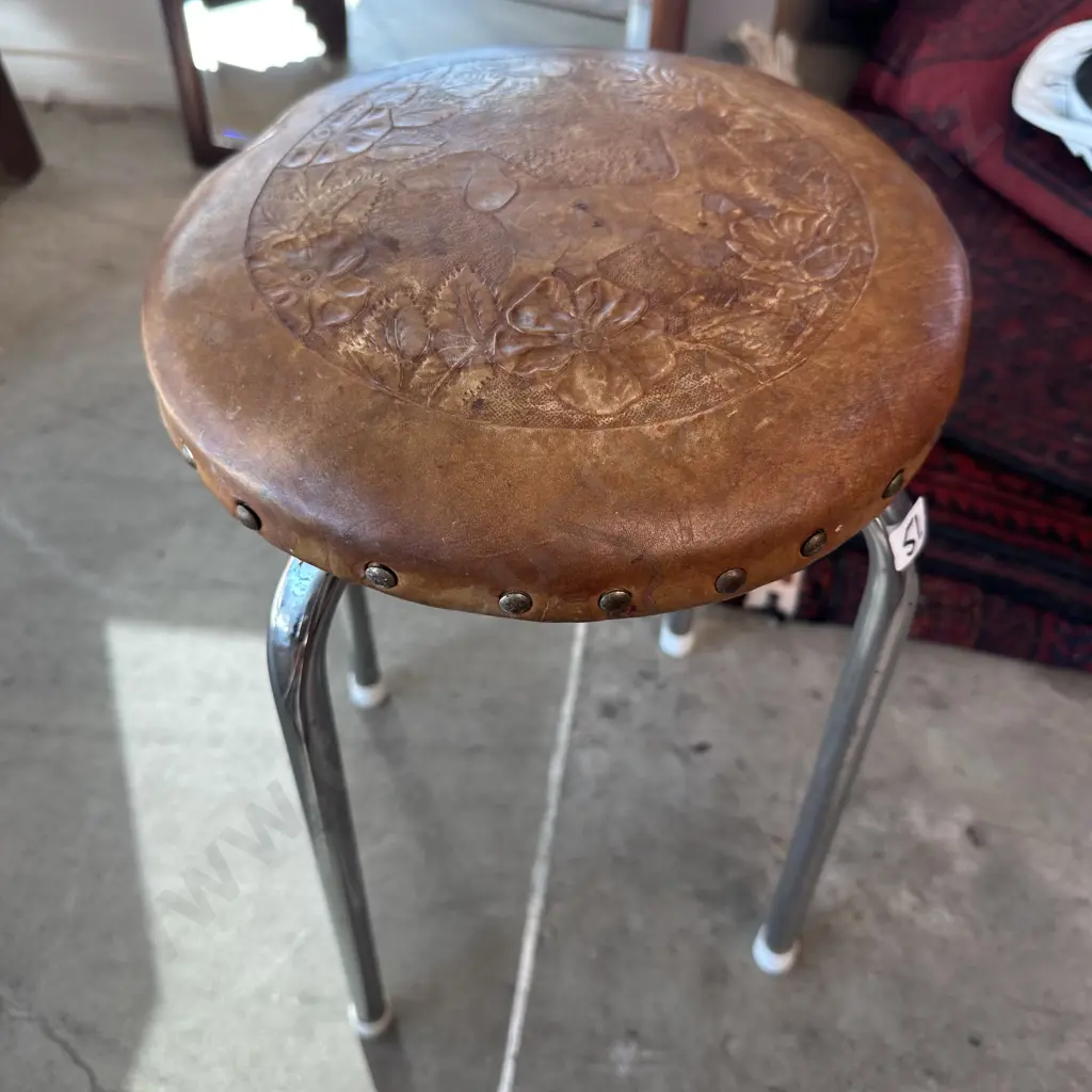 leather worked kitchen stool Image 1++