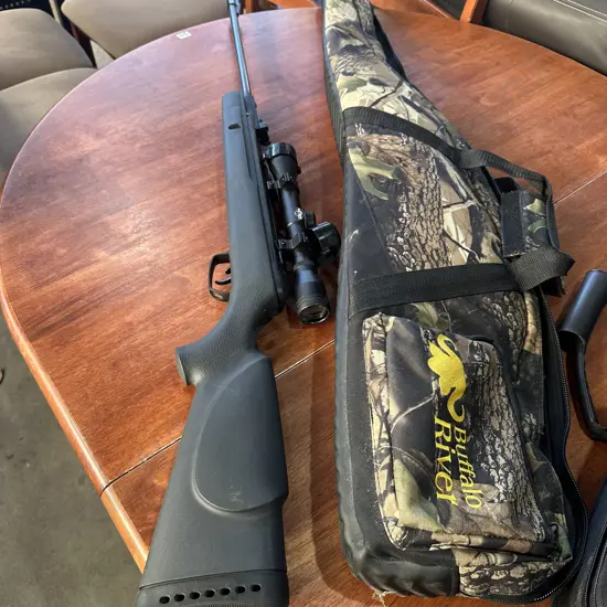 Gamo Shadow1000 .177 air riffle & Huntsman scope, with Buffalo River bag