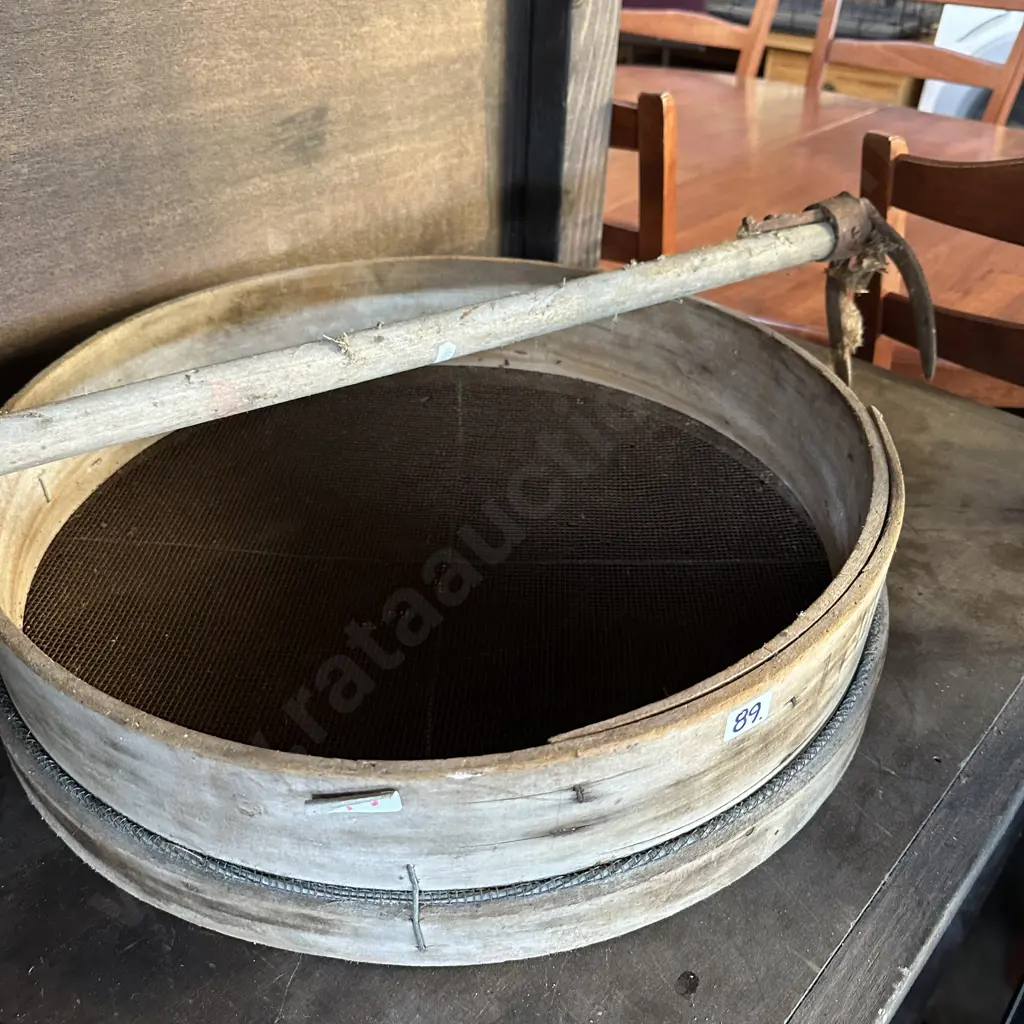 sieve & tool Image 1++