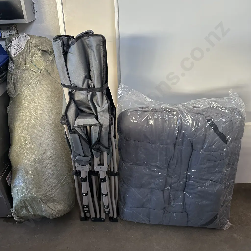 Pr of new camp beds Image 1++