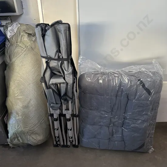 Pr of new camp beds