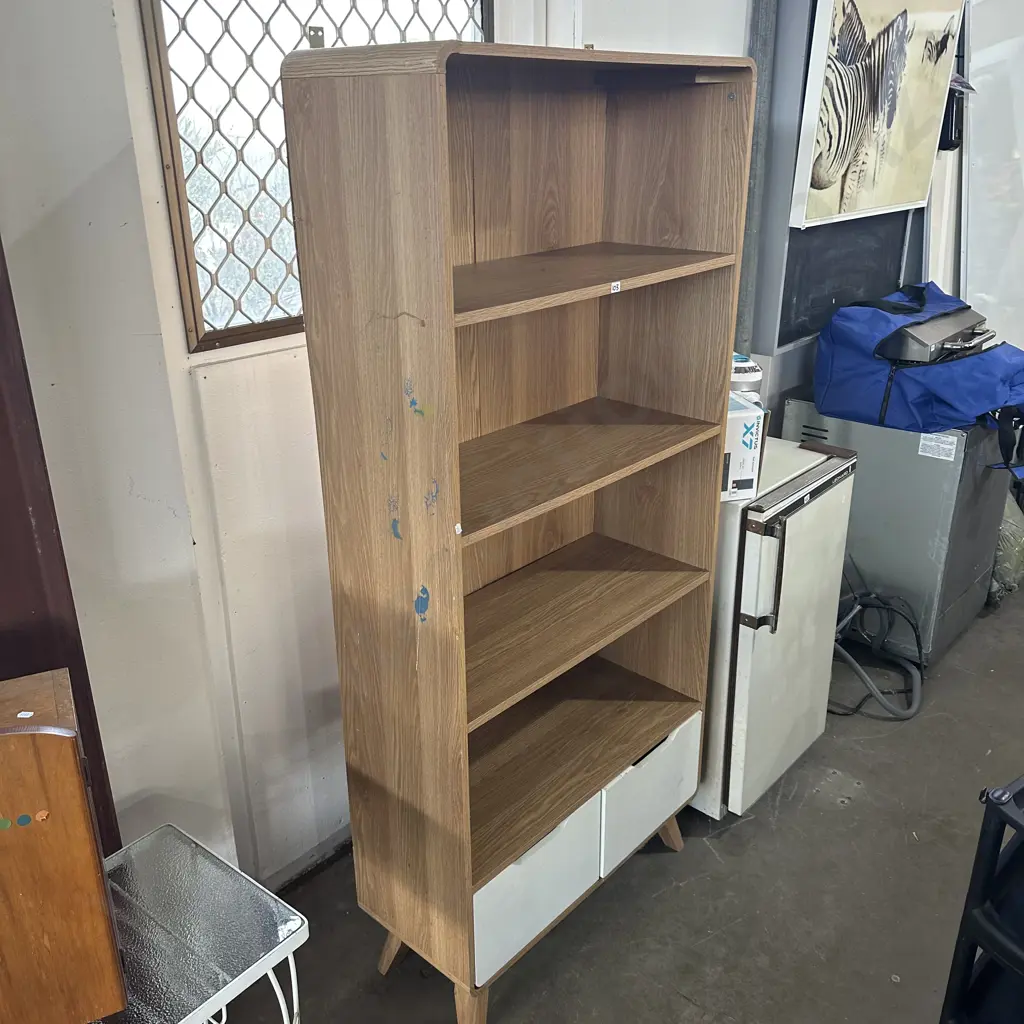 book case Image 1++