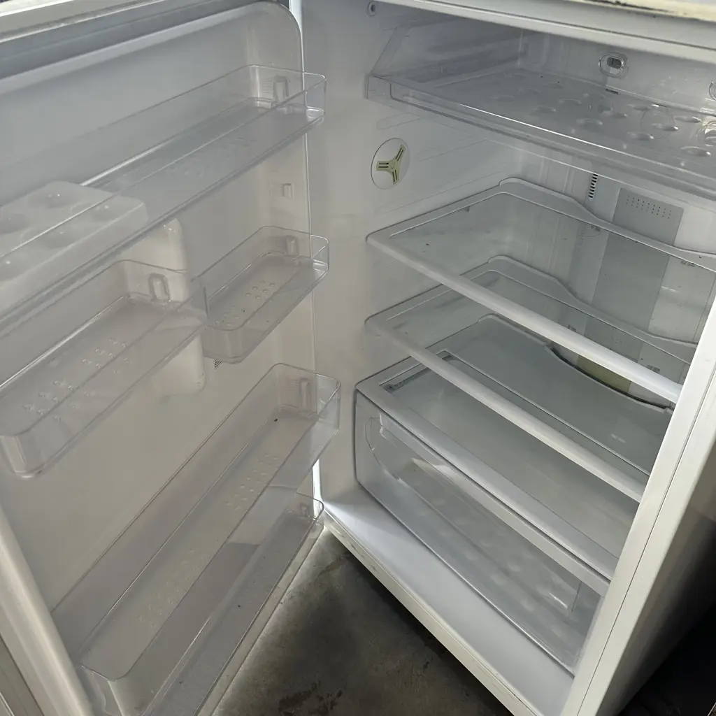 fridge freezer Image 1++