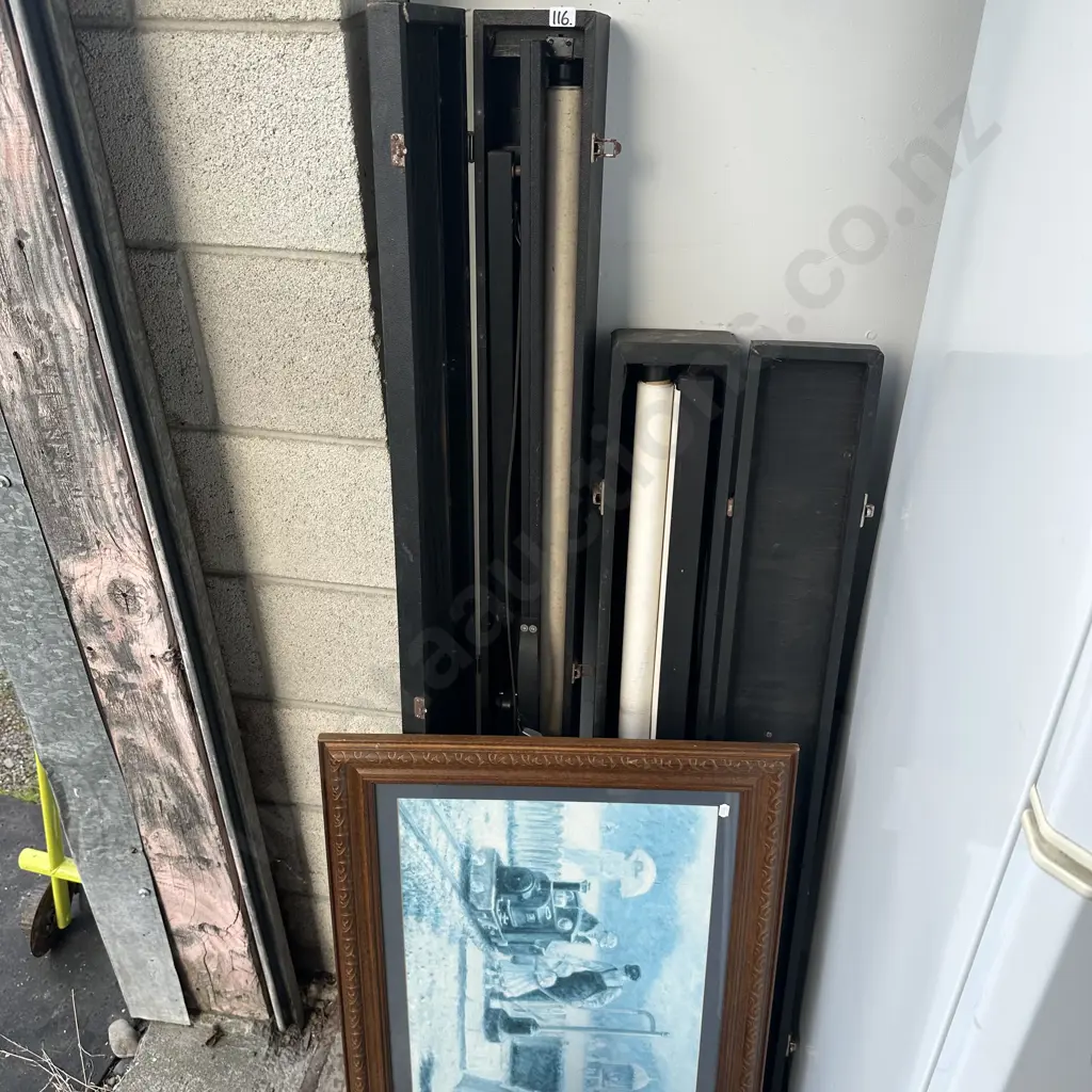 projector screens and picture Image 1++