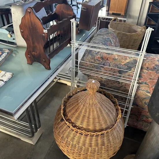 basket, horse and mag rack
