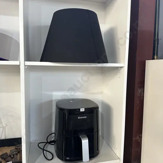 airfryer and shade