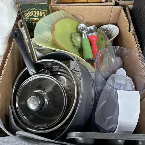 Box lot mixer, lidded steamer and pot, ice cream scoops etc.