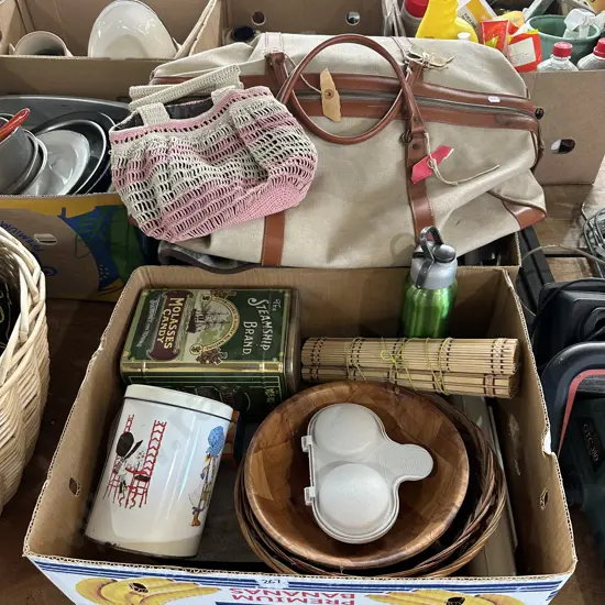 Vintage bags, tins, baskets etc.