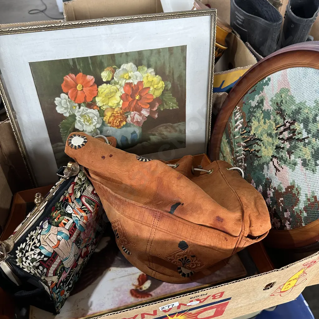 Tray, picture, oriental purse, leather bag and embroidery. Image 1++