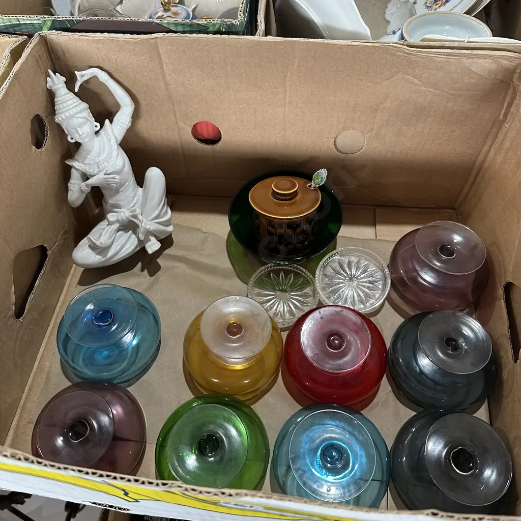 Coloured glassware and figure plus Hornsea sugar bowl. Image 1++