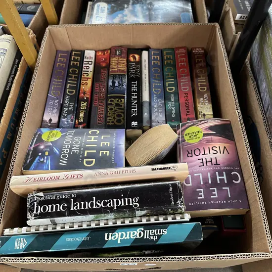 Box of books mostly Lee Child.