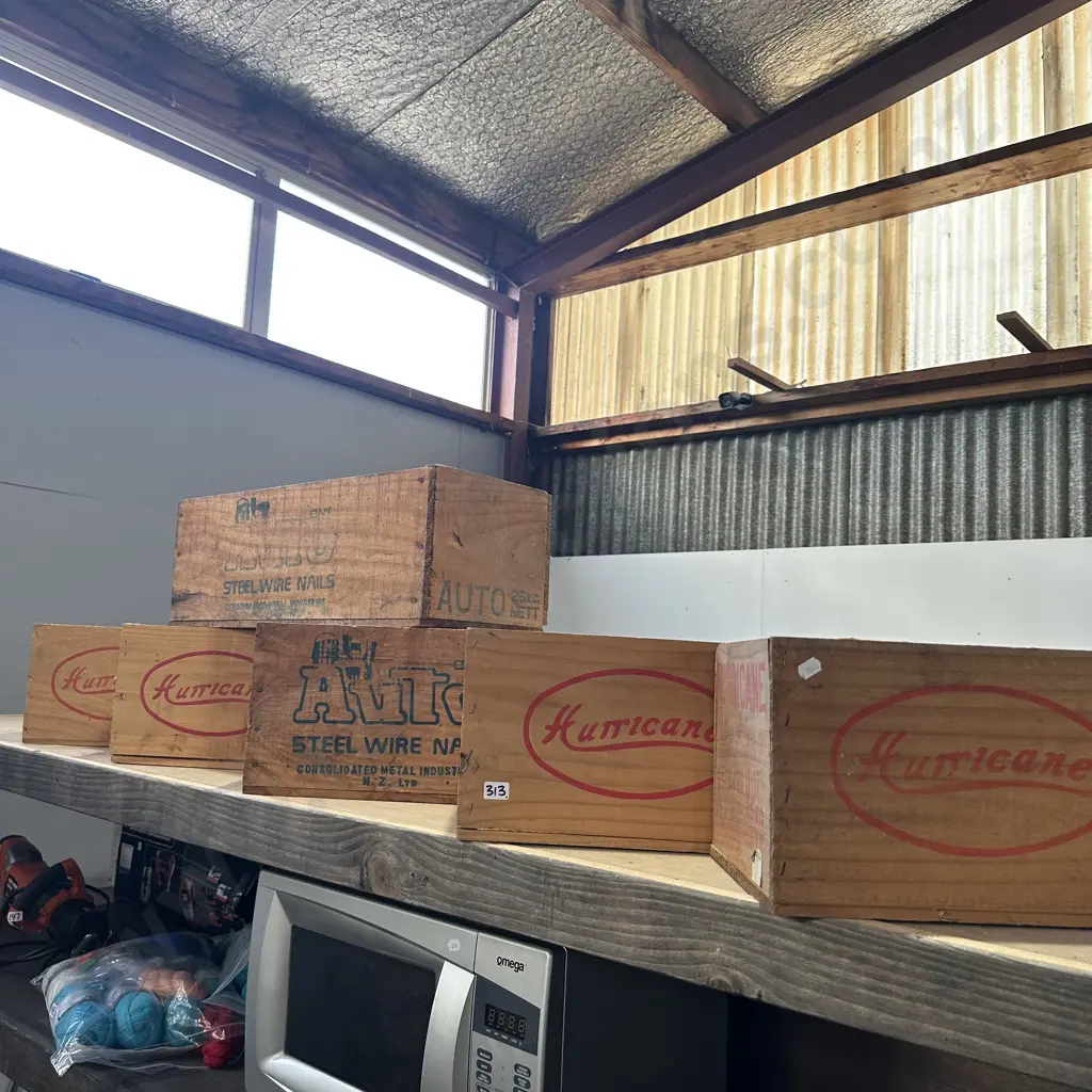 nail boxes Image 1++