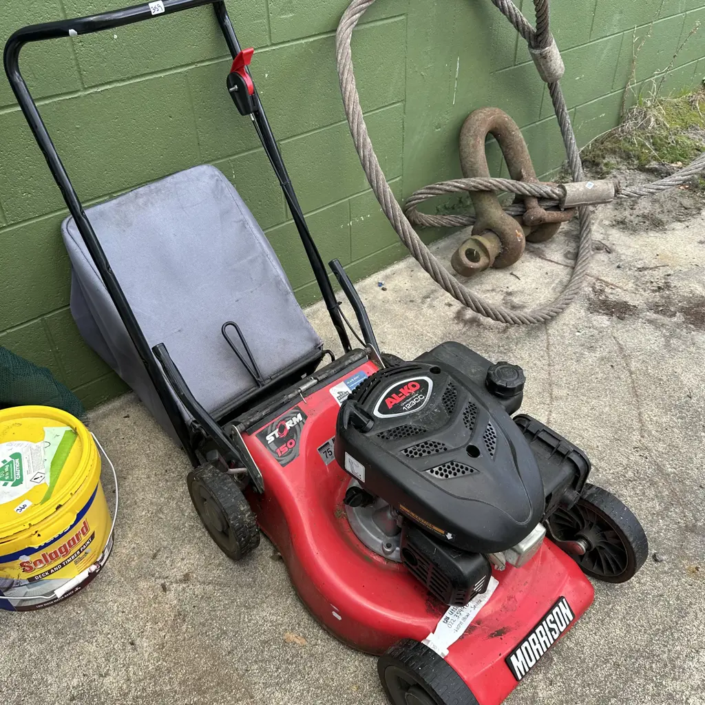 morrison mower Image 1++