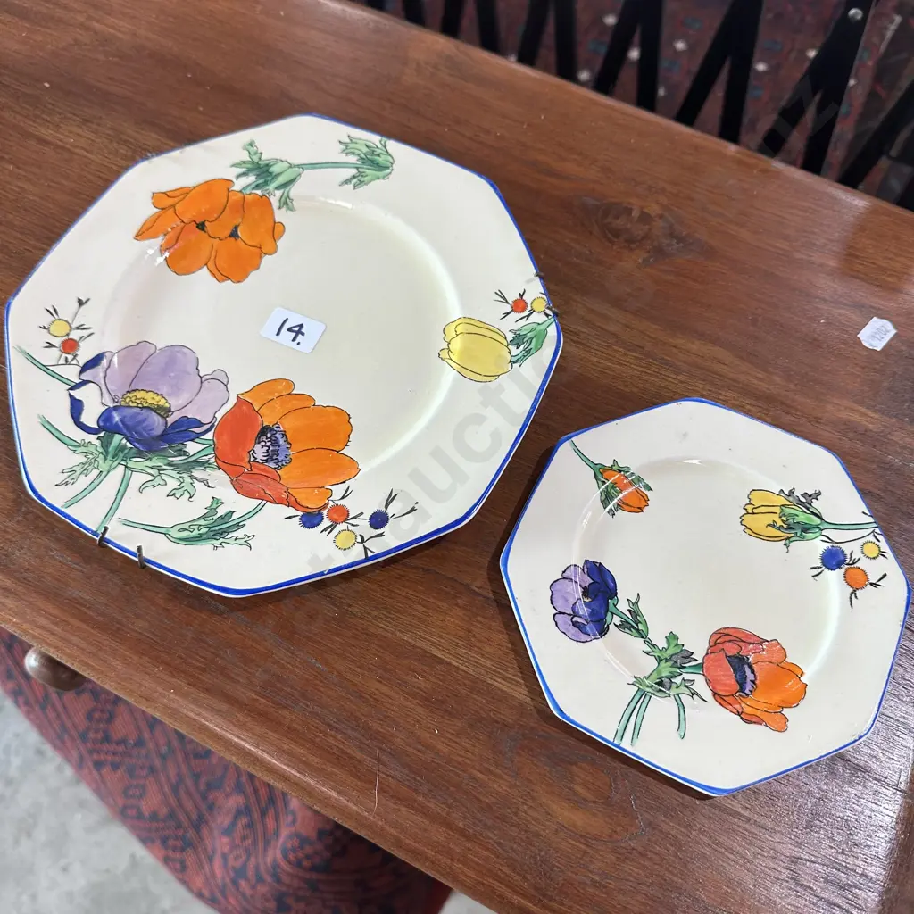 Clarice Cliff "Japonica"  wall plates Image 1++