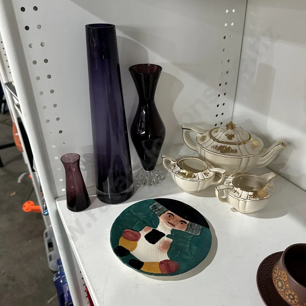 art glass, tea service and plate Image 1++