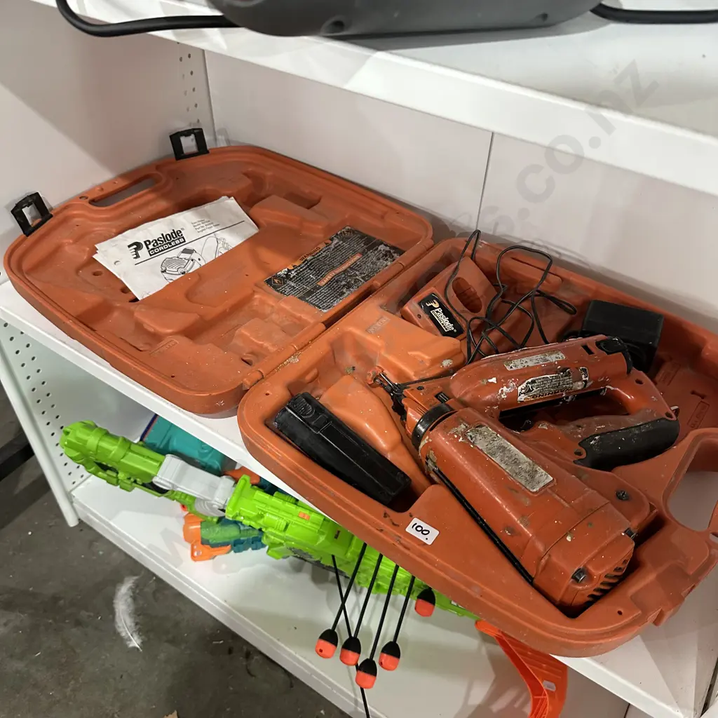 Paslode nail gun Image 1++