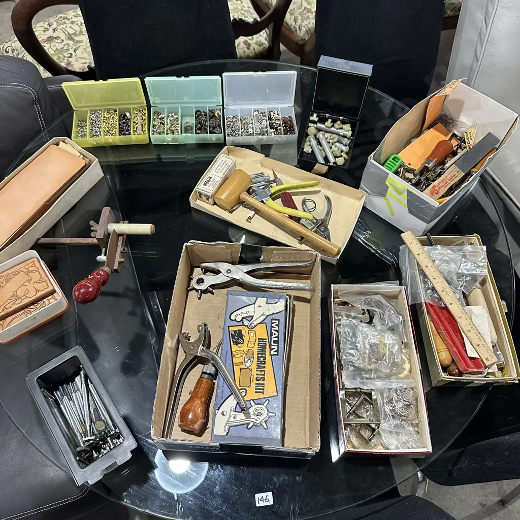 Craftool Co USA leather working set plus other Al Stohlman kit Image 1++