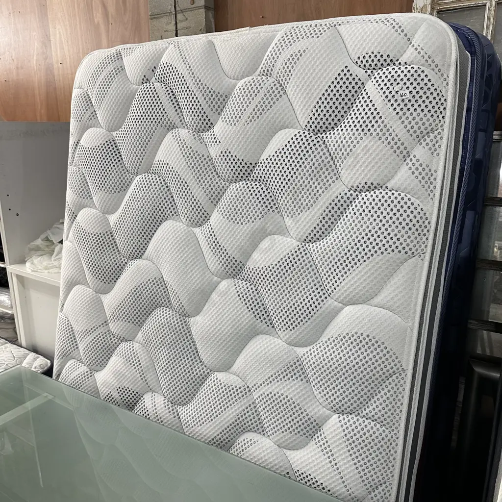 very tidy modern double mattress  (base sold separate) Image 1++