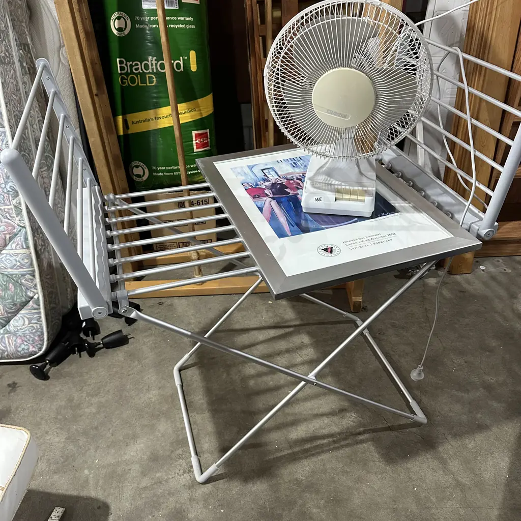 heated clothes horse, fan and picture Image 1++