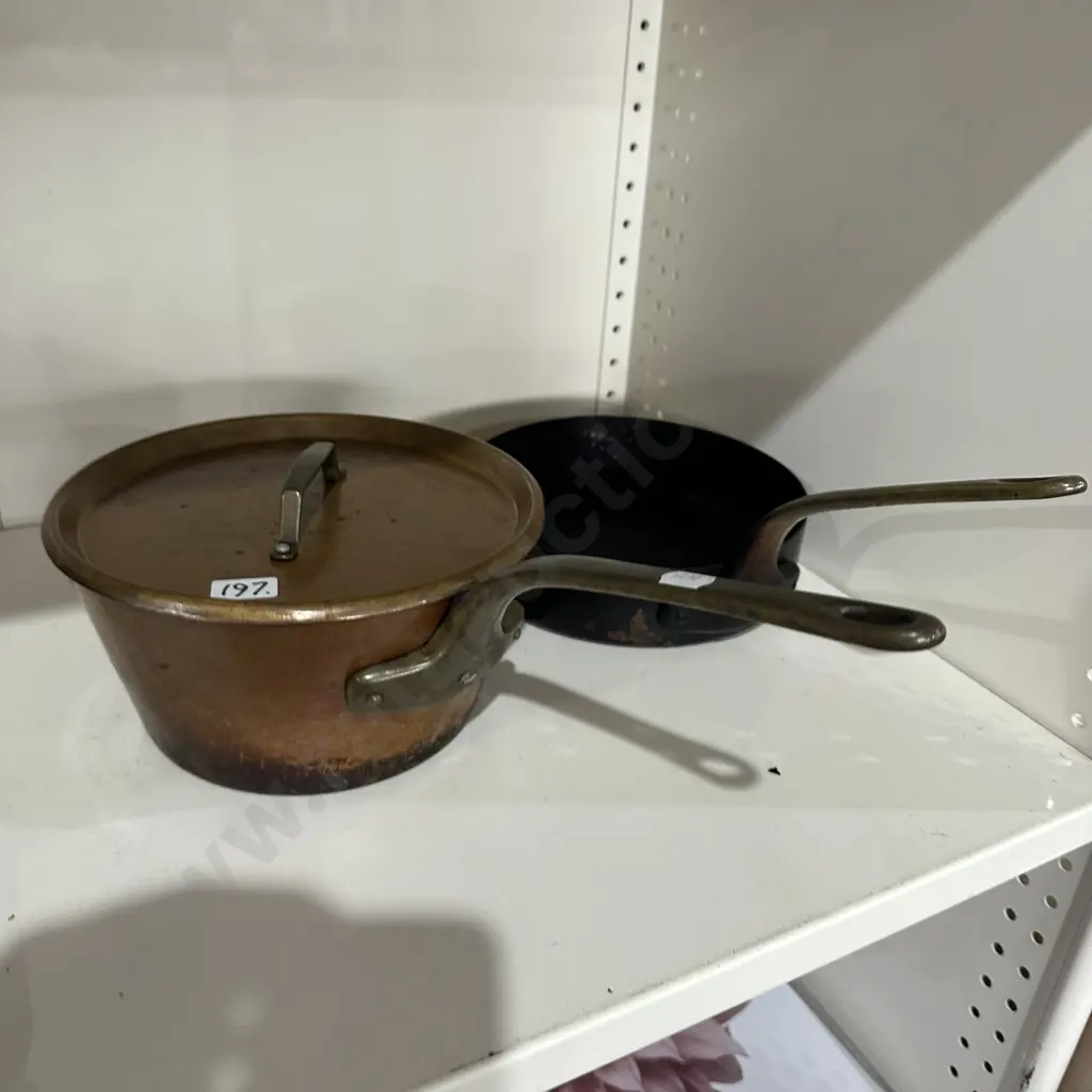 2 French pots Image 1++