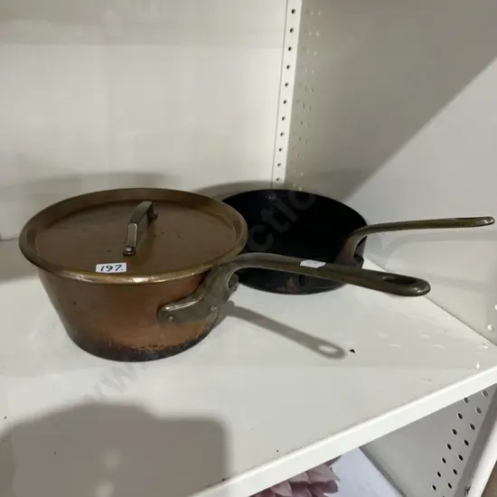 2 French pots